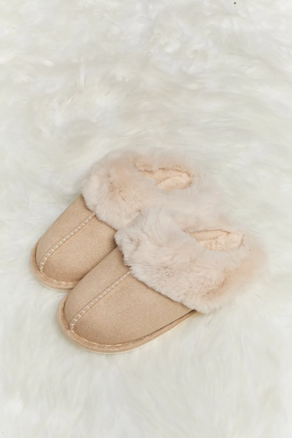 *APP EXCLUSIVE* Fluffy Indoor Slippers