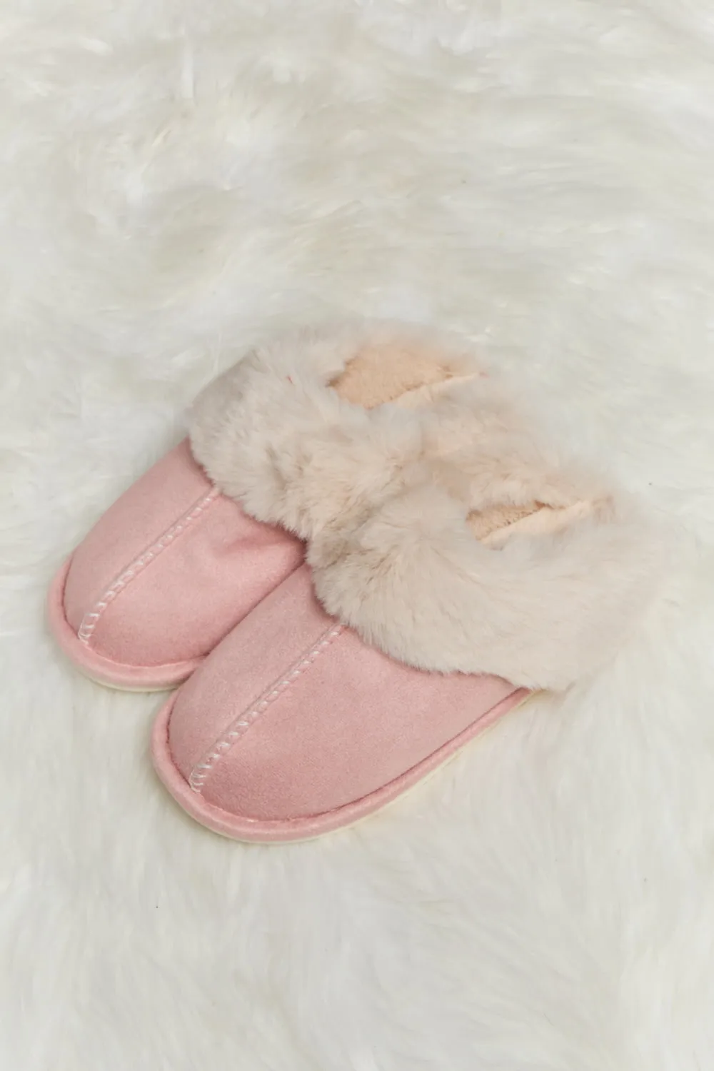*APP EXCLUSIVE* Fluffy Indoor Slippers