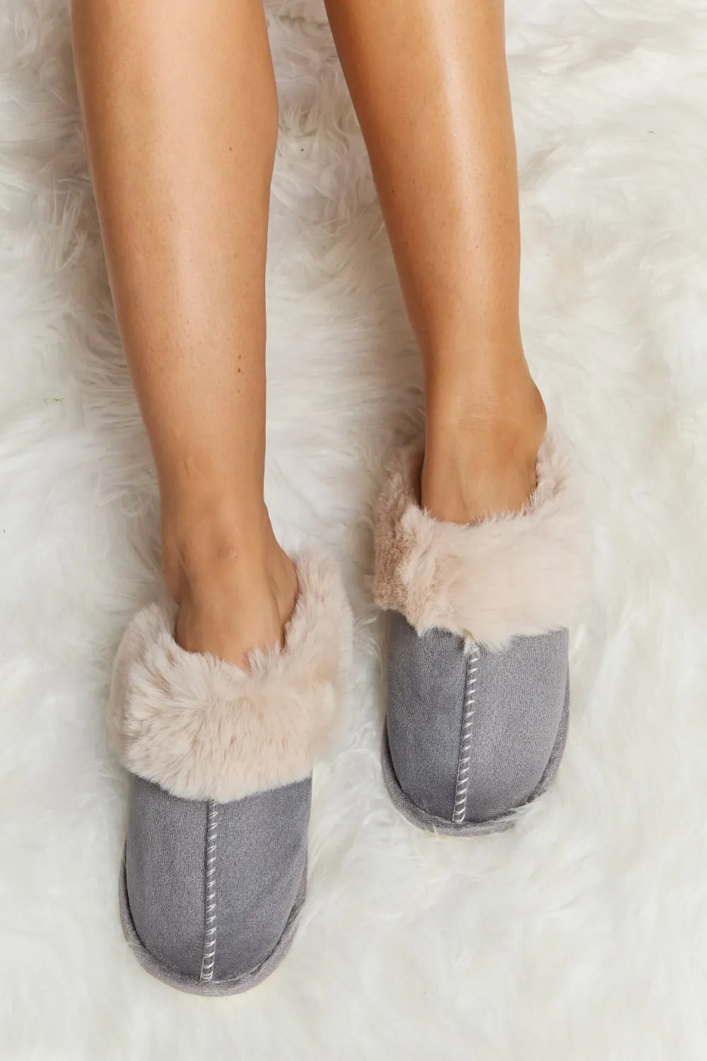 *APP EXCLUSIVE* Fluffy Indoor Slippers