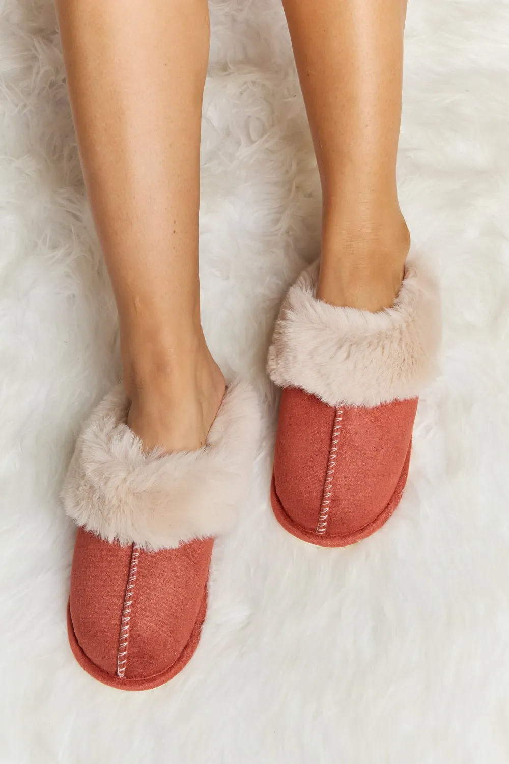 *APP EXCLUSIVE* Fluffy Indoor Slippers