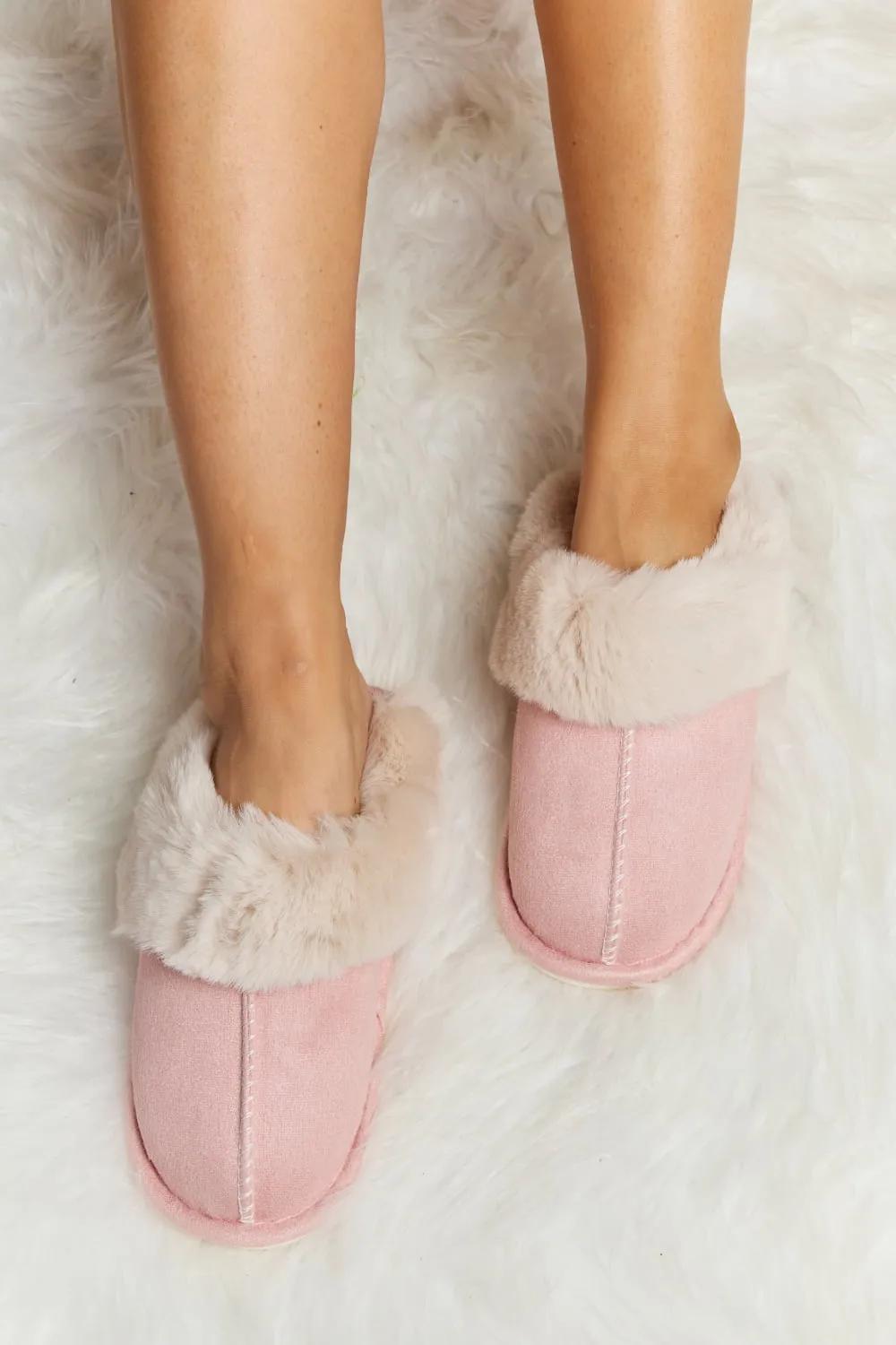 *APP EXCLUSIVE* Fluffy Indoor Slippers