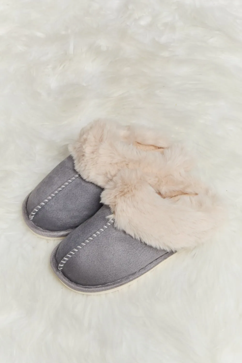 *APP EXCLUSIVE* Fluffy Indoor Slippers