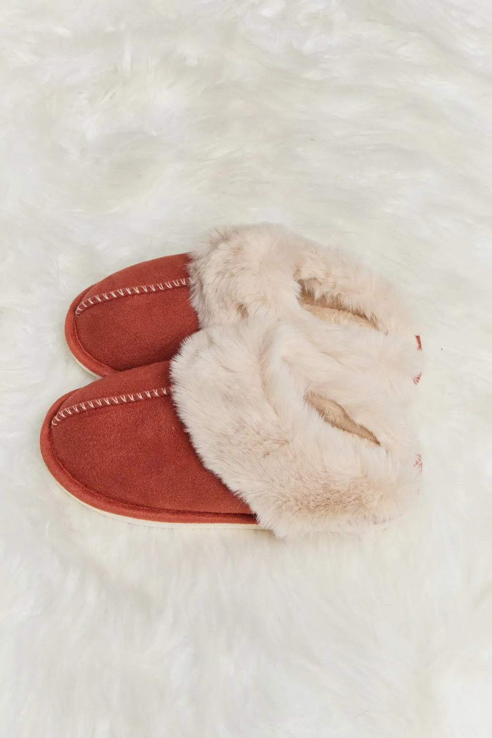 *APP EXCLUSIVE* Fluffy Indoor Slippers