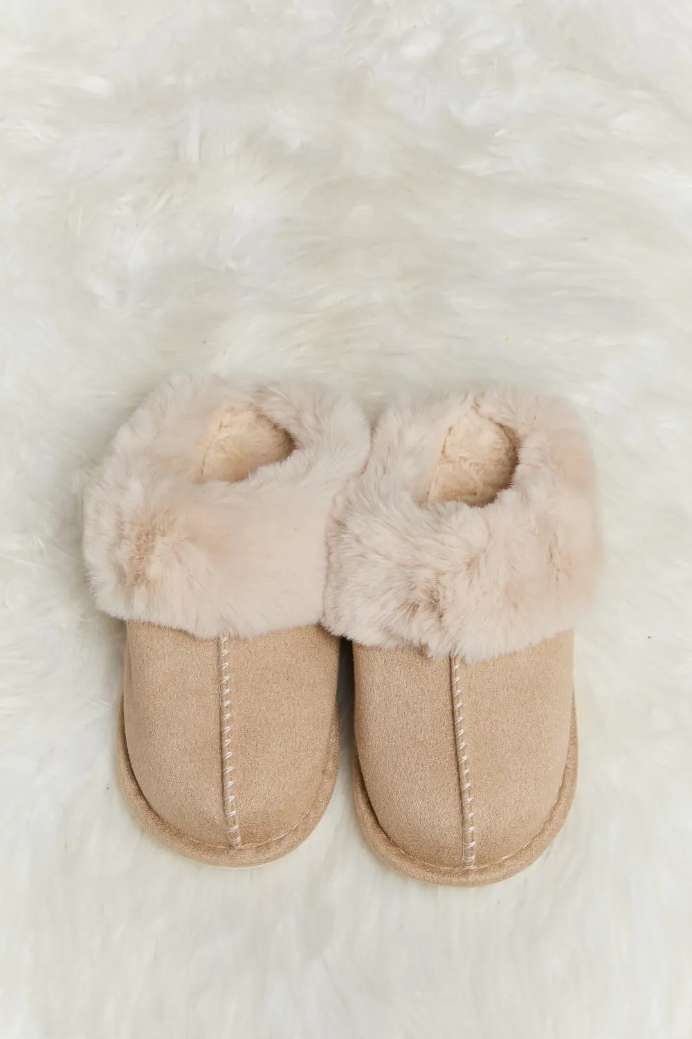 *APP EXCLUSIVE* Fluffy Indoor Slippers