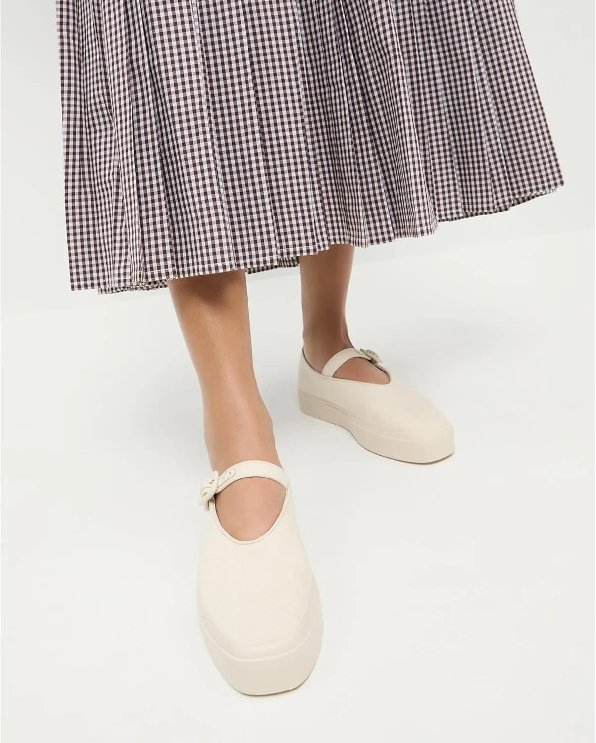 Arqa Mary Jane Flats for Women 1 in Platform Slip on Canvas Sneakers for Work Office Comfortable Classic Casual Loafers with Adjustable Bridge Straps