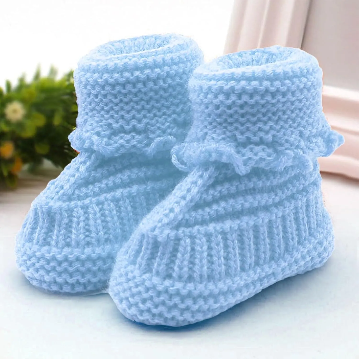 Baby Boys Girls Booties Newborn Infant Hand Knitting Crochet Boy and Girl Cozy Shoes Non Slip Crib Booties Winter