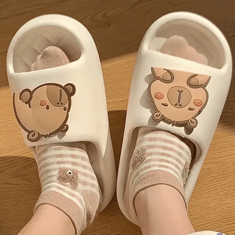 Cute Capybara Slippers for Women – Thick Sole Summer Slides & Indoor Sandals
