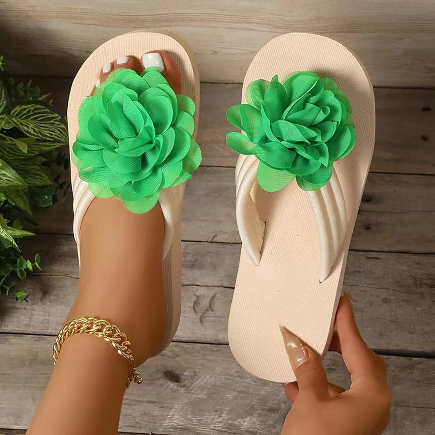 Flip Flops for Women Flower Slip On Beach Thong Sandals Shower Comfortable Non-Slip Summer Slippers Booties for Women