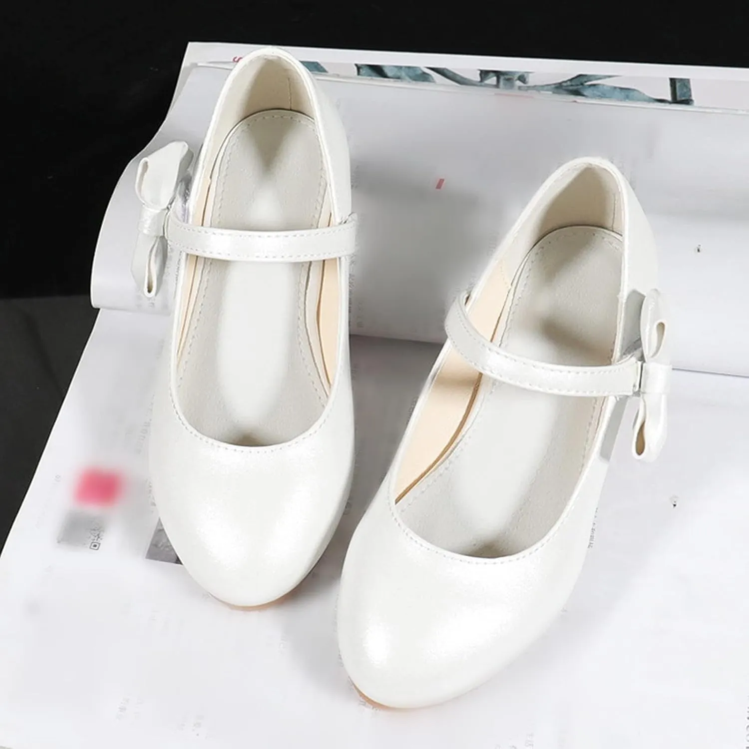 Girls Mary Jane Dress Shoes for Kids Bowknot Hook and Loop Low Heel Flower Girl Wedding Flat Kids Wide Tennis Shoes