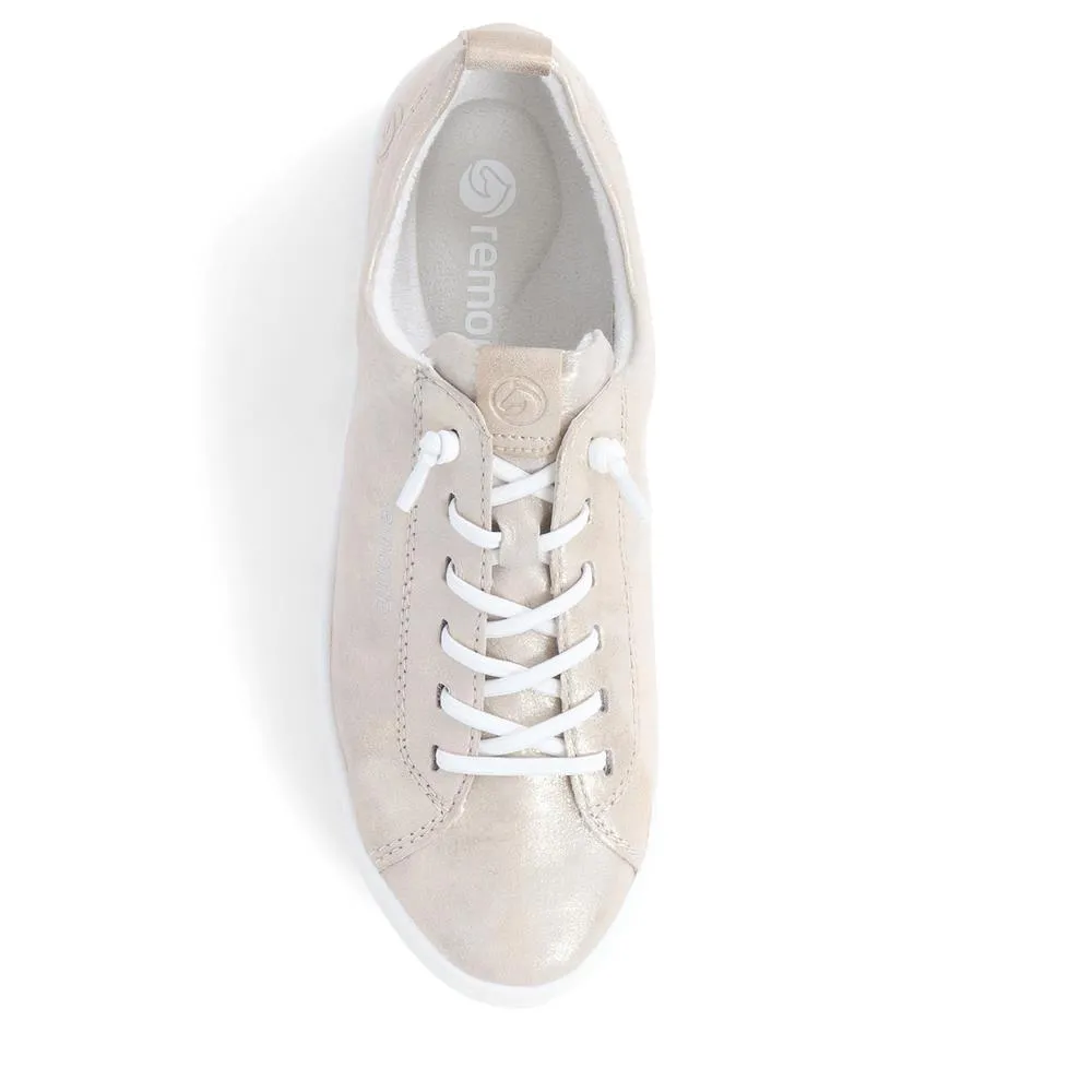 Lace-Up Leather Trainers  - DRS39501 / 324 815