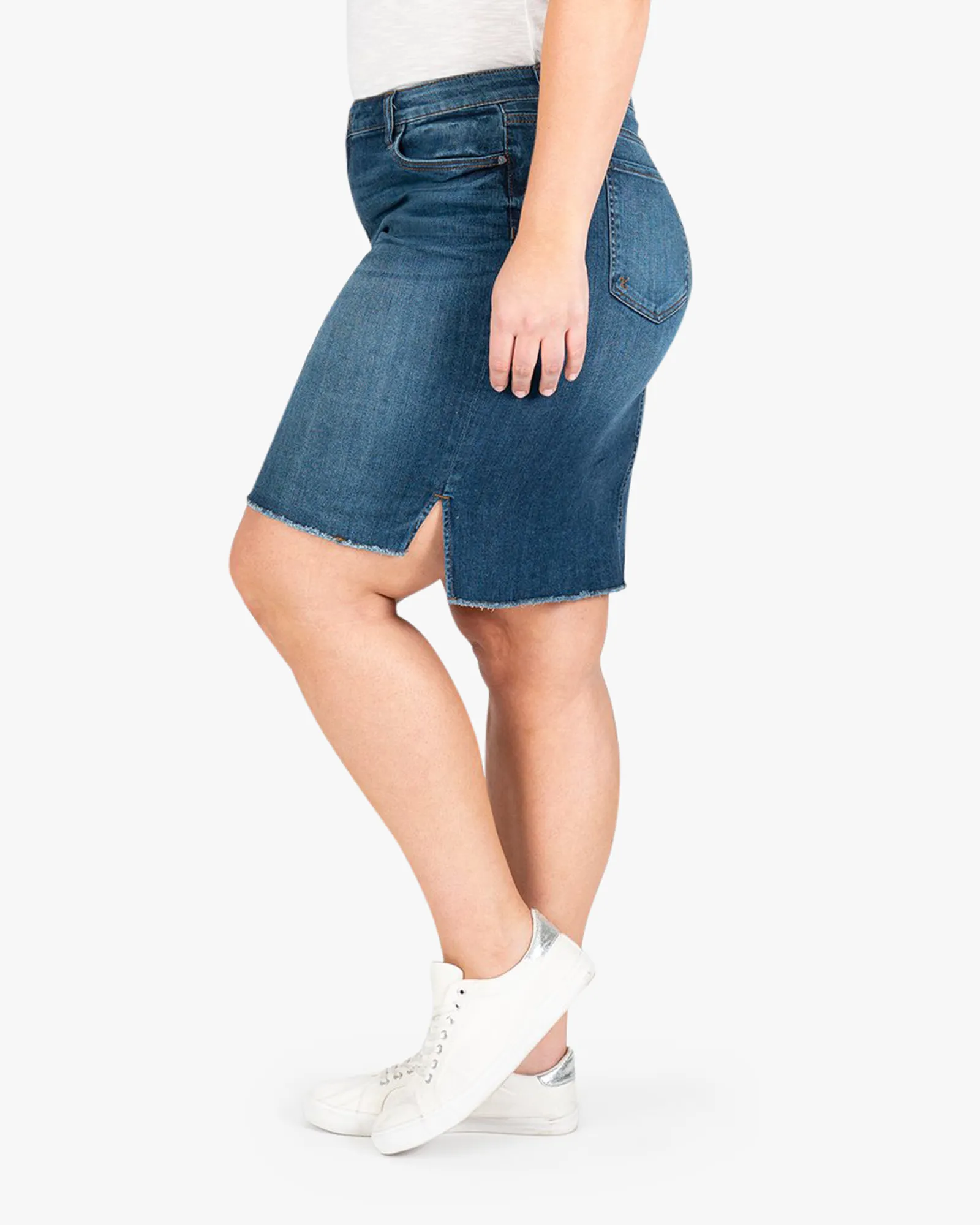Lila Frayed Hem Denim Skirt | Medium Wash