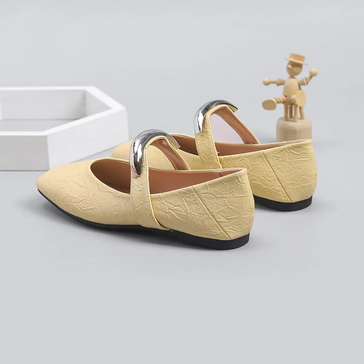 LUXINYU Women Mary Jane Pleated Leather Ballet Flats Square Toe Sliver Metal Strap Casual Party Dress Shoes