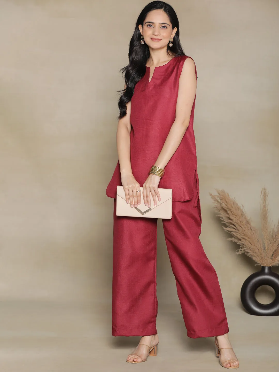 Maroon CottonSlub SleevelessKurti & Palazzo
