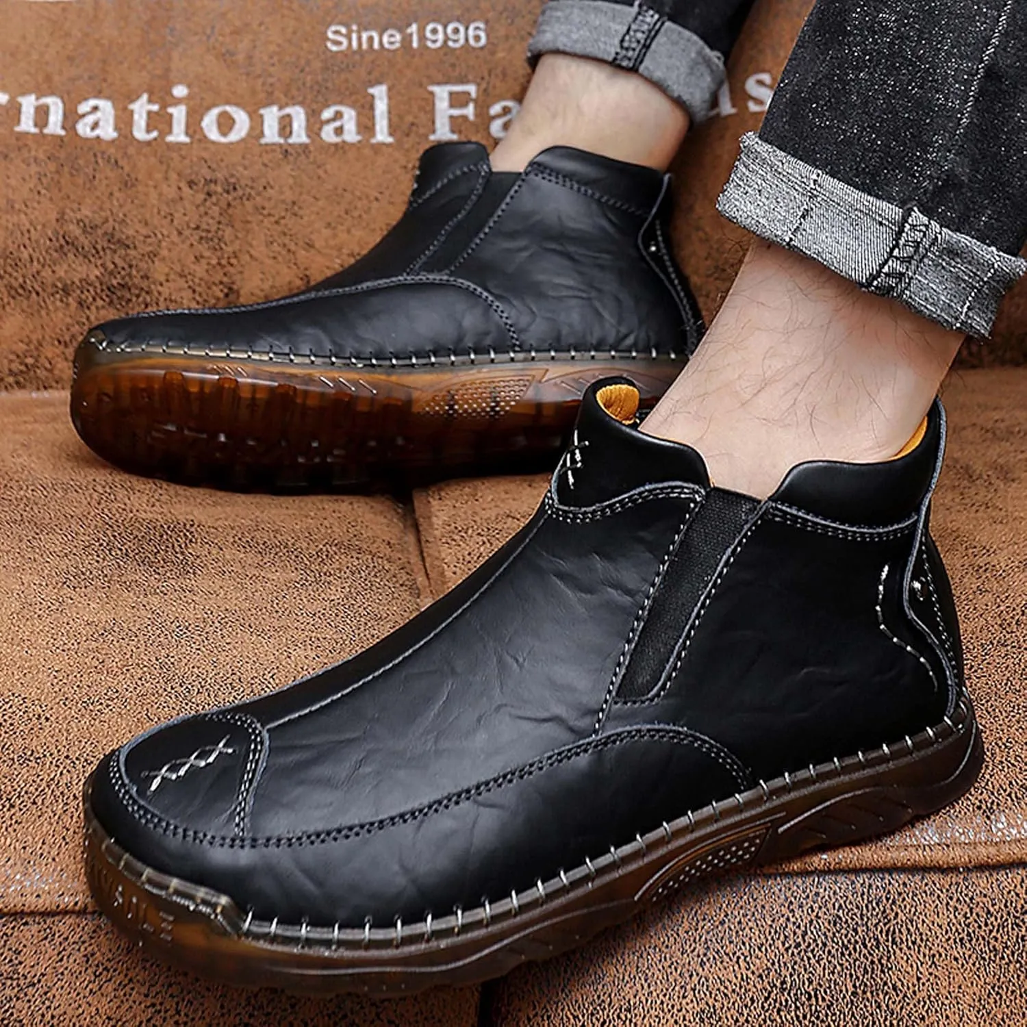 Men's Casual Loafers Men's Lightweight Breathable Casual Shoes Hand Sewn Comfortable Soft Men's Shoes Classic Business Wide Version Non Slip Oxford Shoes Black