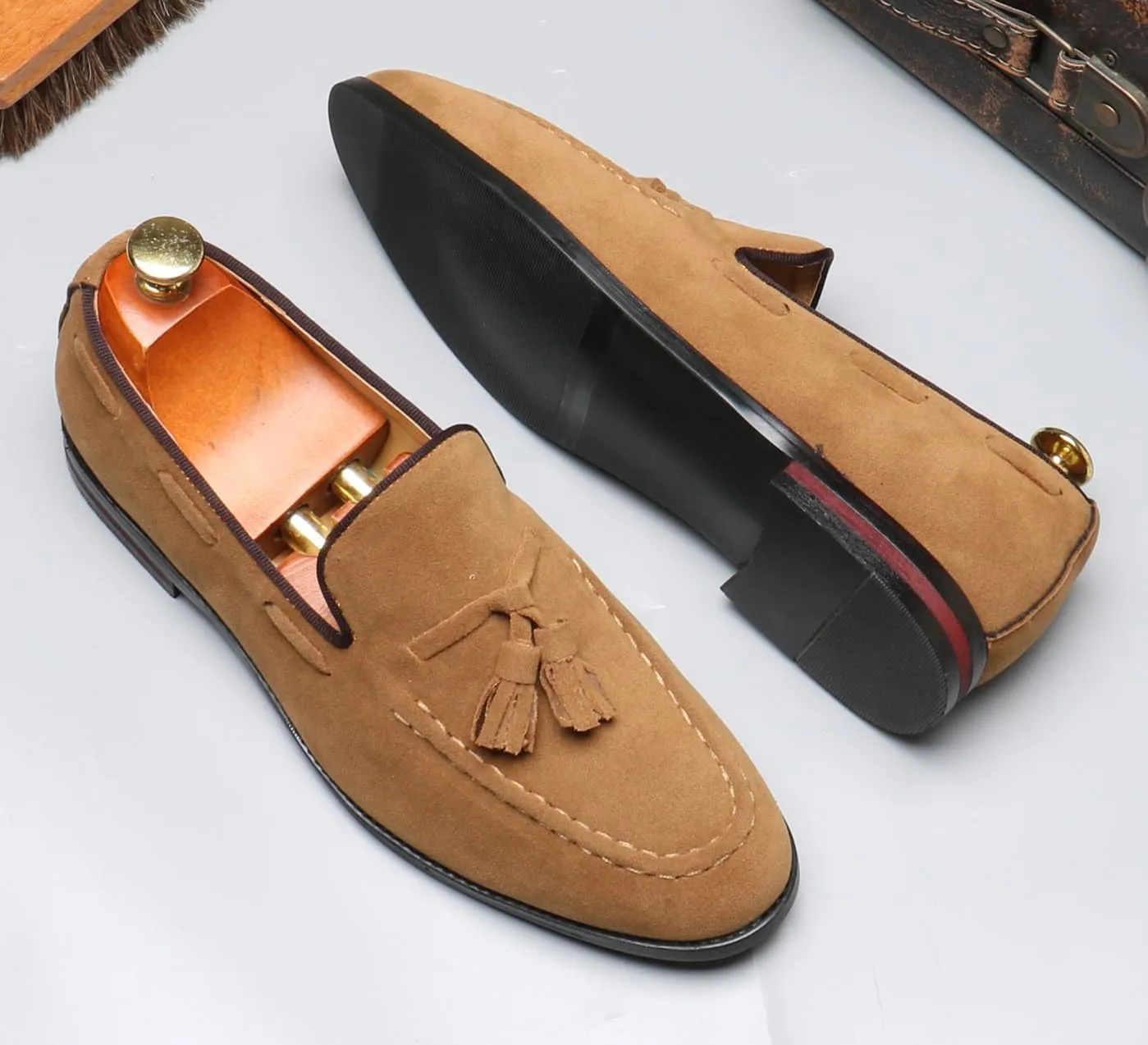 Mens Tassel Loafers Slip On Dress Shoes for Men Suede Business Casual Penny Loafers Prom Wedding Tuxedo Moccasins Comfort Shoes