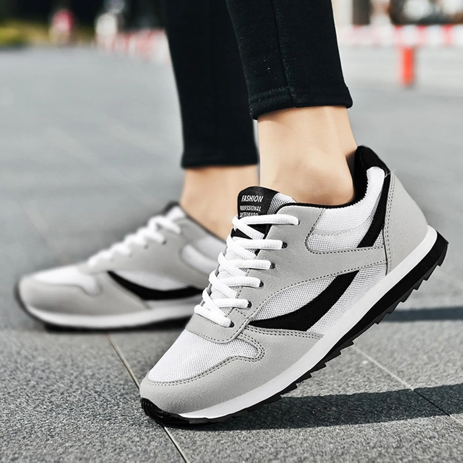 Non Slip Work Shoes for Men Walking Shoes Lightweight Breathable Slip On Running Shoes Workout Tennis Fashion Sneakers