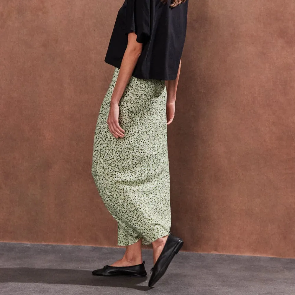 Ro&Zo Green Ditsy Bias Cut Maxi Skirt In Green