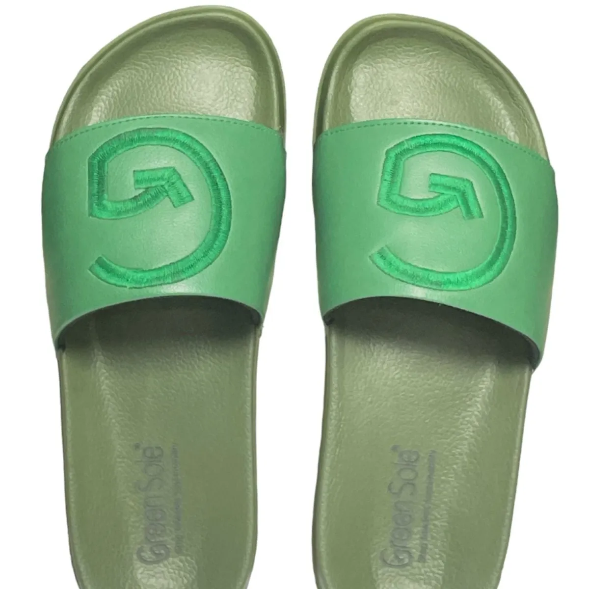 Slide Nature Green | Made with Recycled Materials