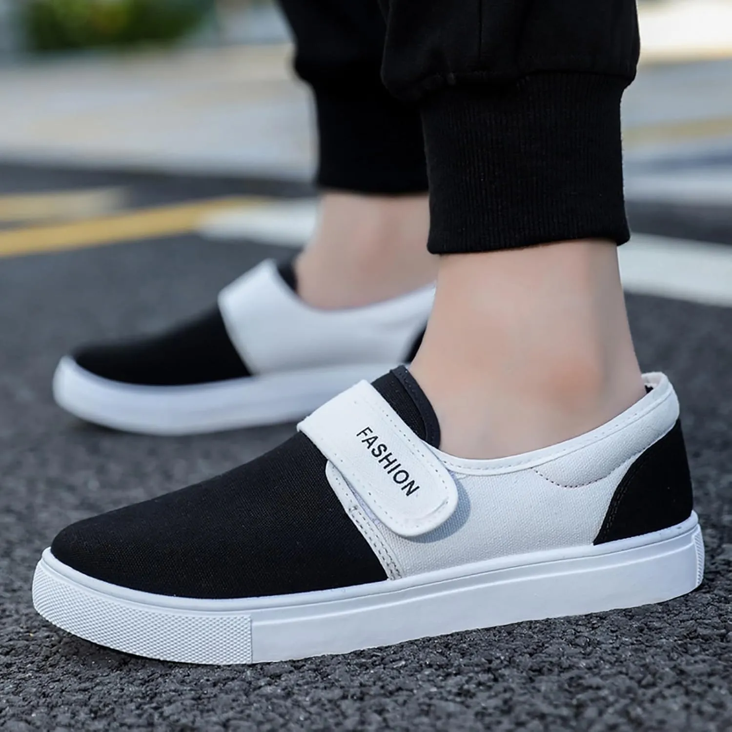 Slip On Shoes for Men Walking Shoes Fashion Casual Shoes Non Slip Walking Shoes Flat Canvas Shoes for Men