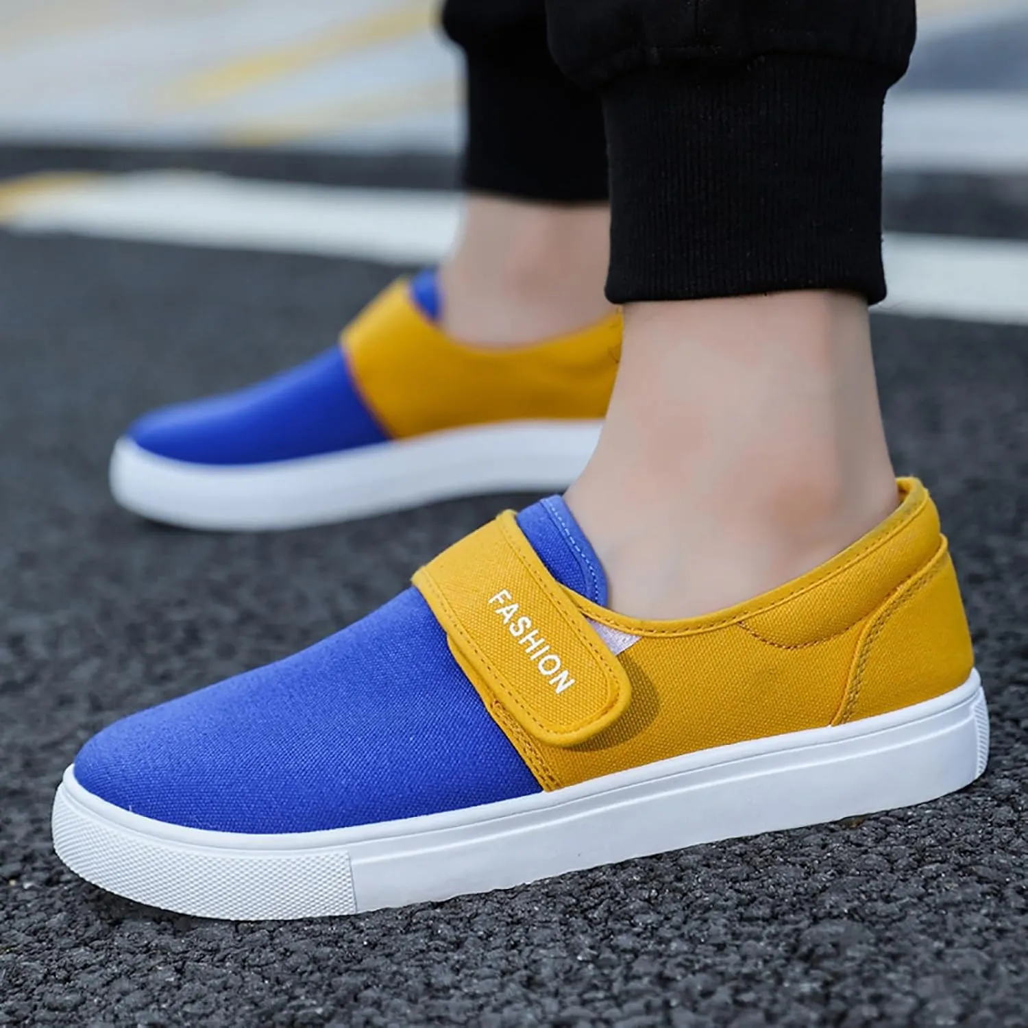 Slip On Shoes for Men Walking Shoes Fashion Casual Shoes Non Slip Walking Shoes Flat Canvas Shoes for Men