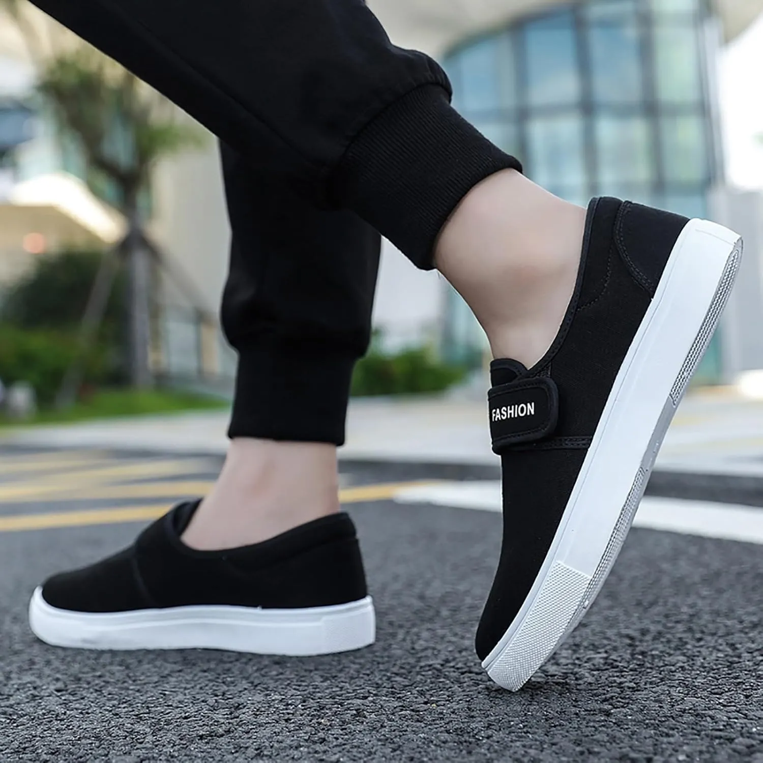 Slip On Shoes for Men Walking Shoes Fashion Casual Shoes Non Slip Walking Shoes Flat Canvas Shoes for Men