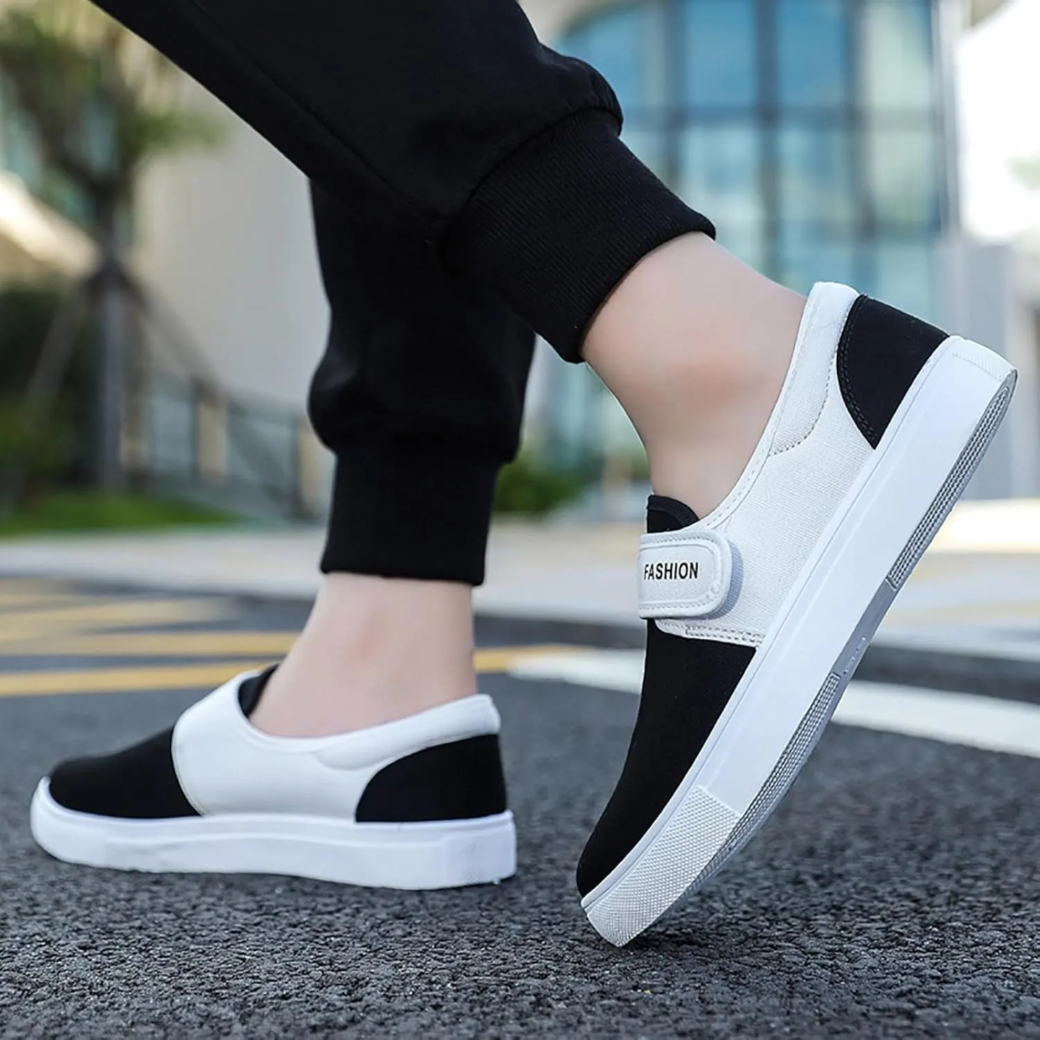 Slip On Shoes for Men Walking Shoes Fashion Casual Shoes Non Slip Walking Shoes Flat Canvas Shoes for Men