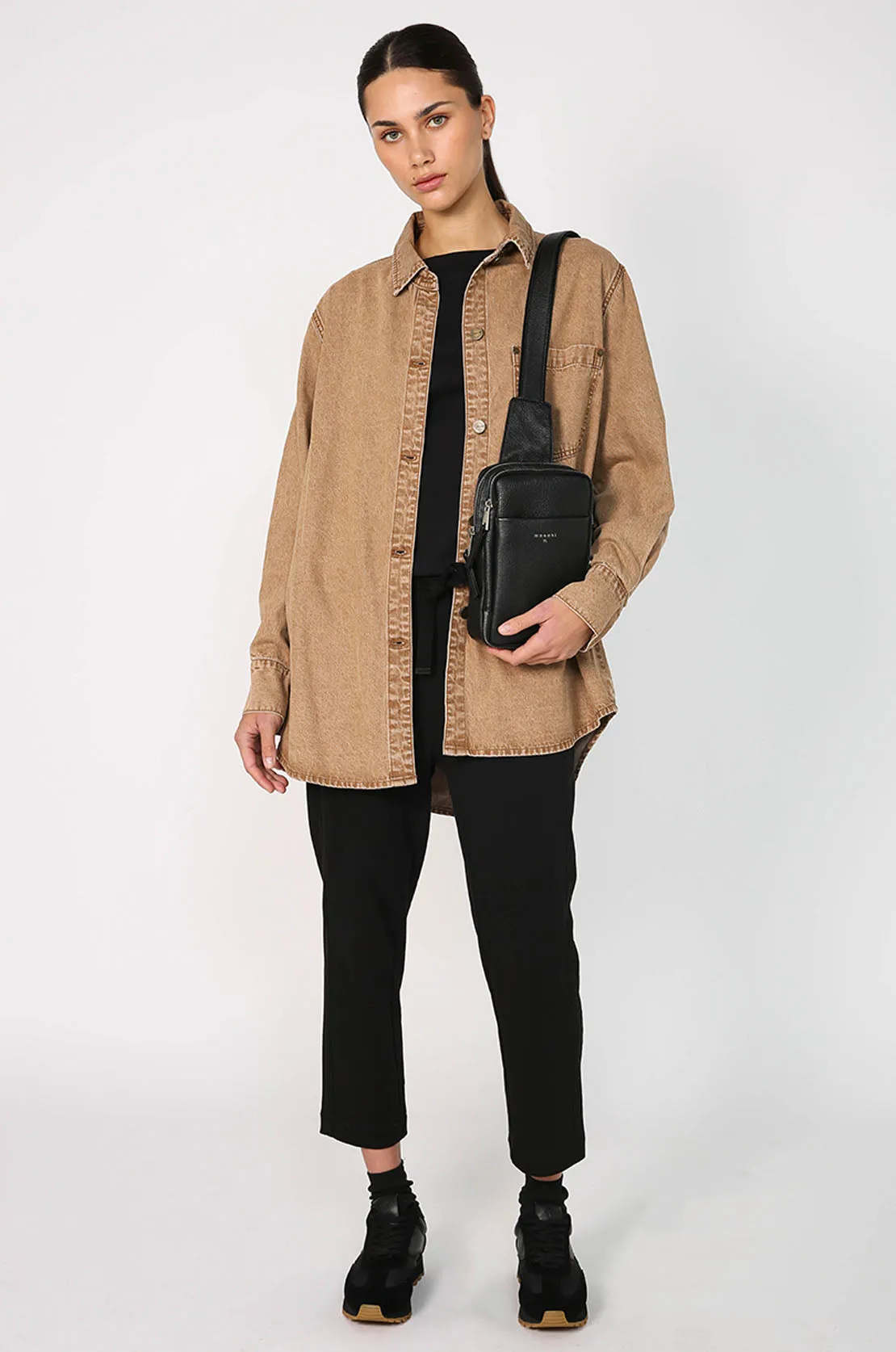 striker pant / black