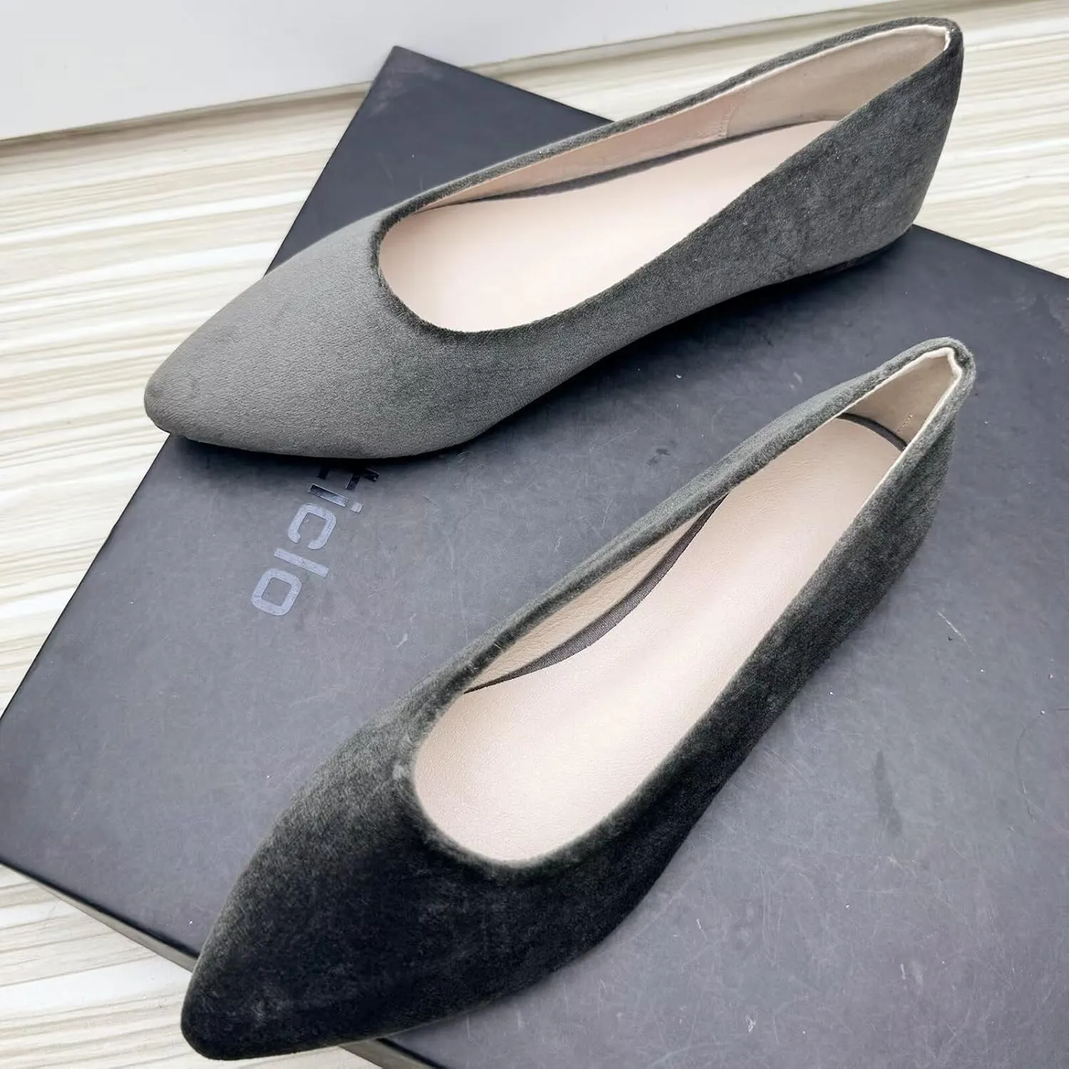 Stunner Womens Ballet Flats Comfortable Pointed Toe Slip On Memory Foam Flats Shoes