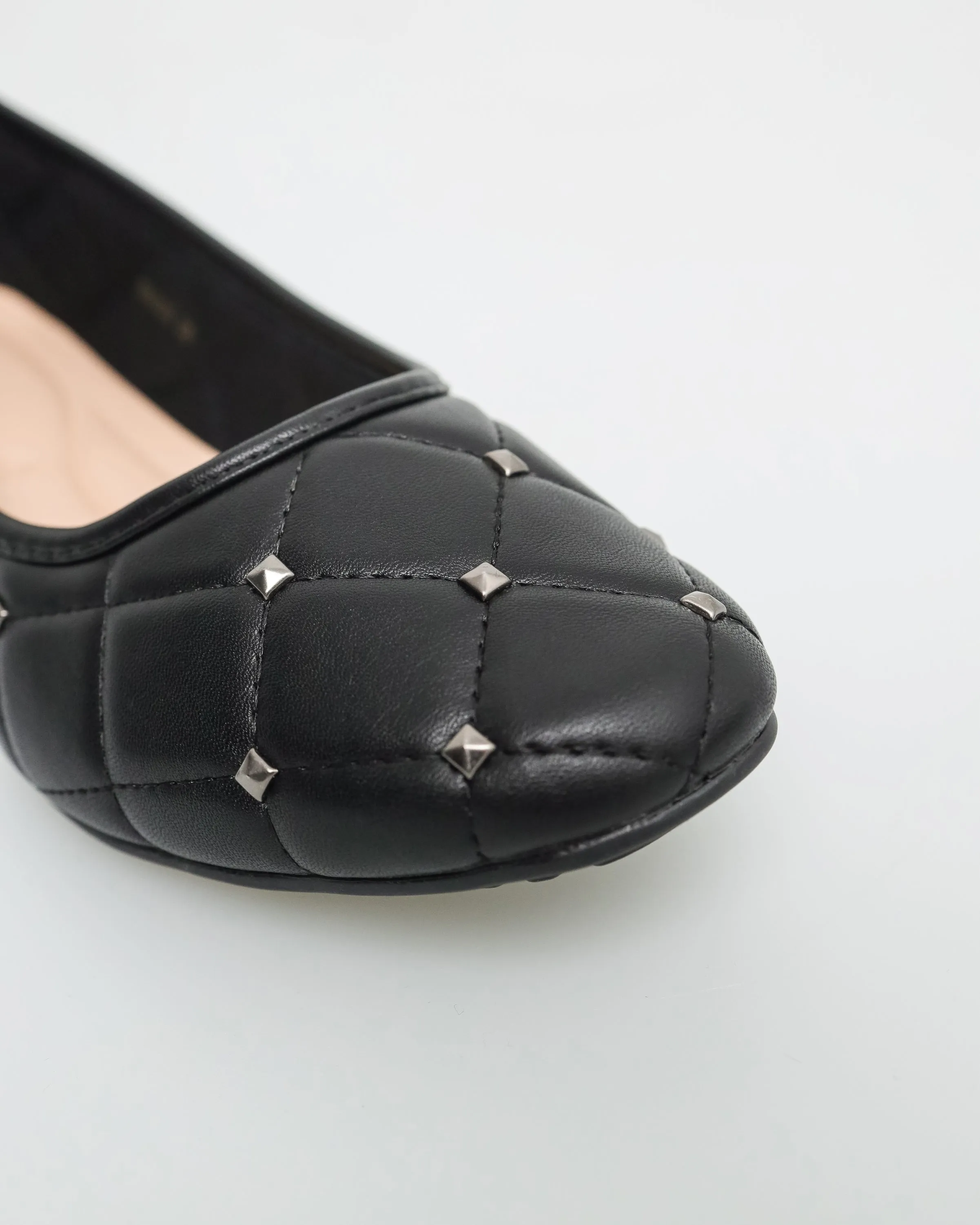 Tomaz NN336 Ladies Quilted Flats