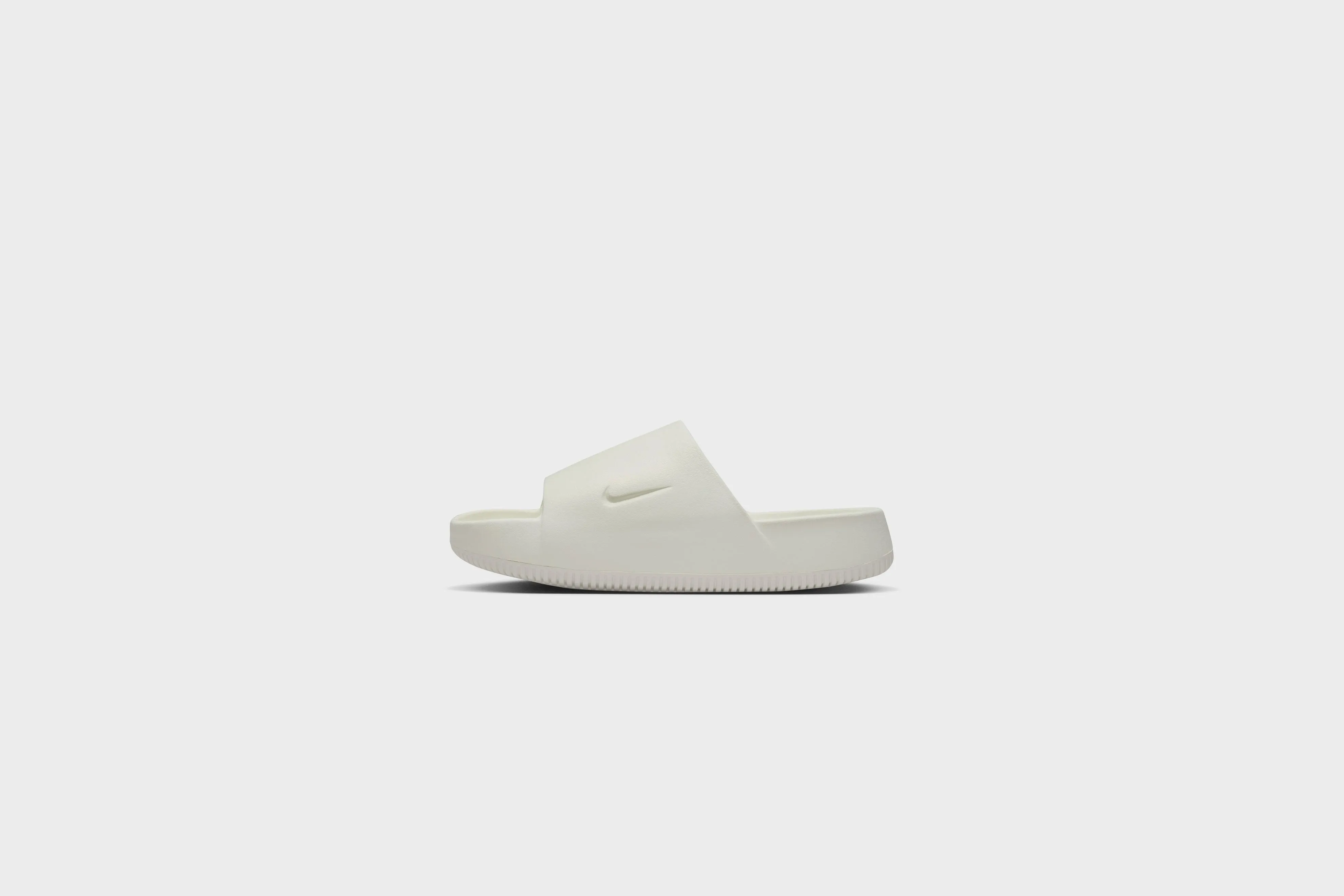 WMNS Nike Calm Slide (Sail/Sail)